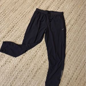Nike athletic capri pants